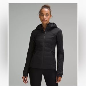 Lululemon Down For It All Black Size 8